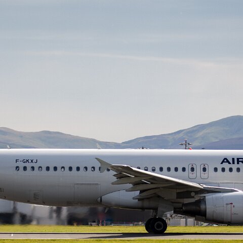 Air-France-F-GKXJ-2015-09-04