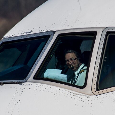 Air-France-F-GSPB-2016-03-14-5