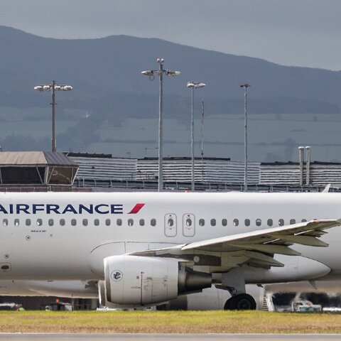 Air-France-F-GKXP-2017-06-24
