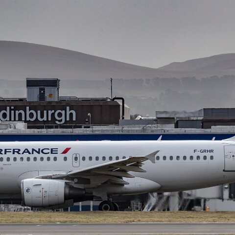 Air-France-F-GRHR-2017-03-13-1