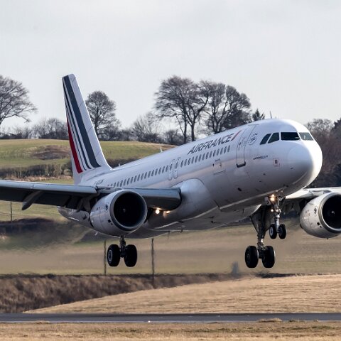 Air-France-F-GKXM-2018-02-12