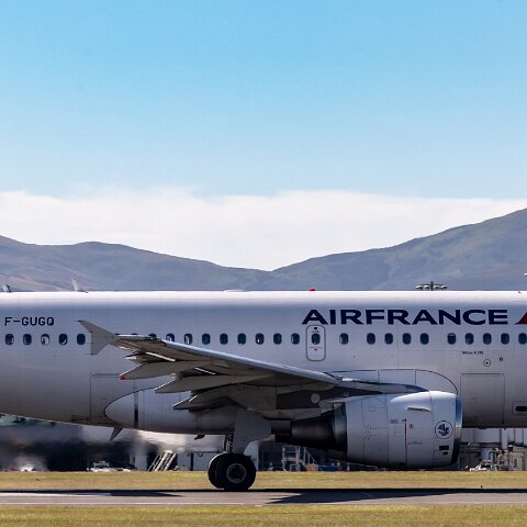 Air-France-F-GUGQ-2018-07-06-1