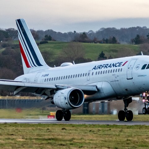 Air-France-F-GRHR-2021-12-09-2
