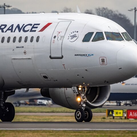 Air-France-F-GKXL-2023-03-18-2