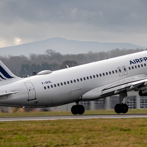 Air-France-F-GKXL-2023-03-18-6