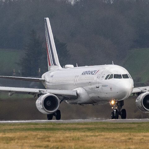 Air-France-F-GKXL-2023-03-18