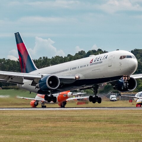 Delta-Air-Line-N169DZ-2022-07-01-5