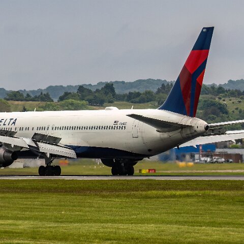 Delta-Air-Line-N169DZ-2025-05-19-5