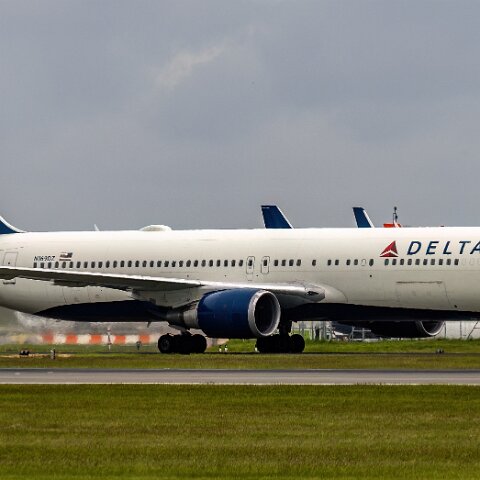 Delta-Air-Line-N169DZ-2025-05-19-6