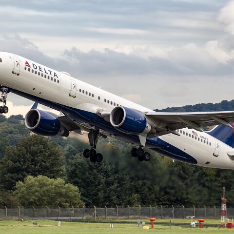 Delta-Airlines-N704X-2016-09-13-1