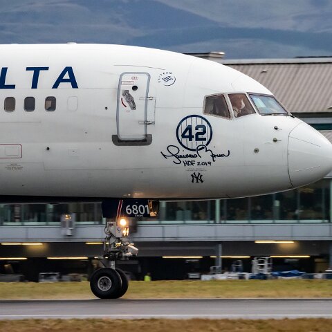 Delta-Airlines-N702TW-2019-12-20-3