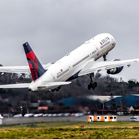 Delta-Airlines-N727TW-2020-02-14-2