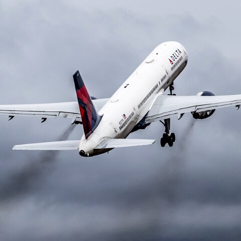 Delta-Airlines-N727TW-2020-02-14-3