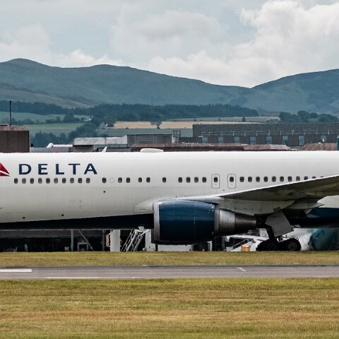 Delta-Airlines-N169DZ-2022-07-01-3