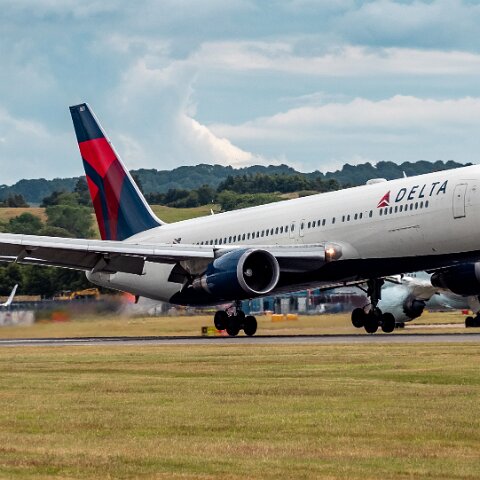 Delta-Airlines-N169DZ-2022-07-01-6