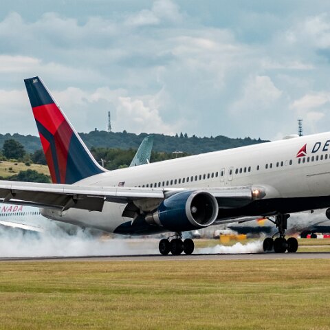 Delta-Airlines-N169DZ-2022-07-01-8