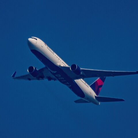 Delta-Airlines-N182DN-2023-09-06-2