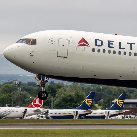 Delta-Airlines-N184DN-2023-06-05-7
