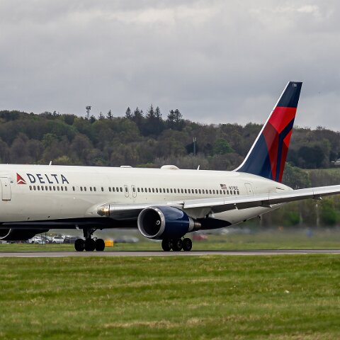 Delta-Airlines-N171DZ-2025-04-19-10