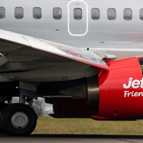 Jet2-G-CELO-2015-07-06-1