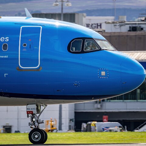 KLM-PH-AXG-2025-07-28-5