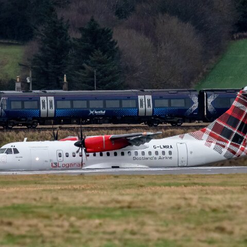 Loganair-G-LMRA-2022-01-10