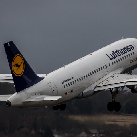 Lufthansa-D-AIBI-2016-01-25-1