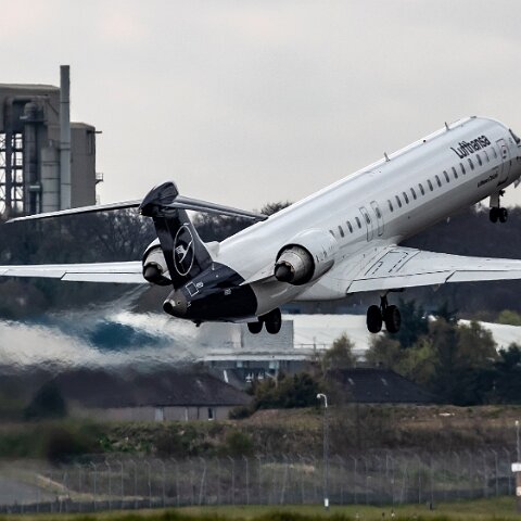 Lufthansa-D-ACNM-2021-04-20-1