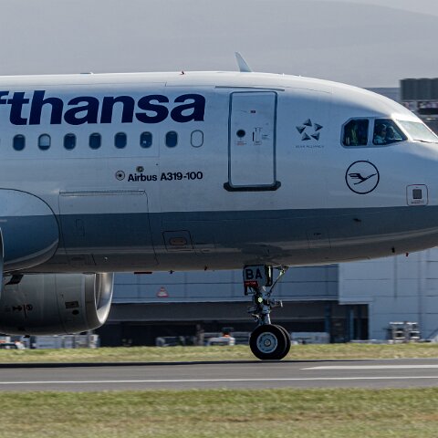 Lufthansa-D-AIBA-2026-03-30-4