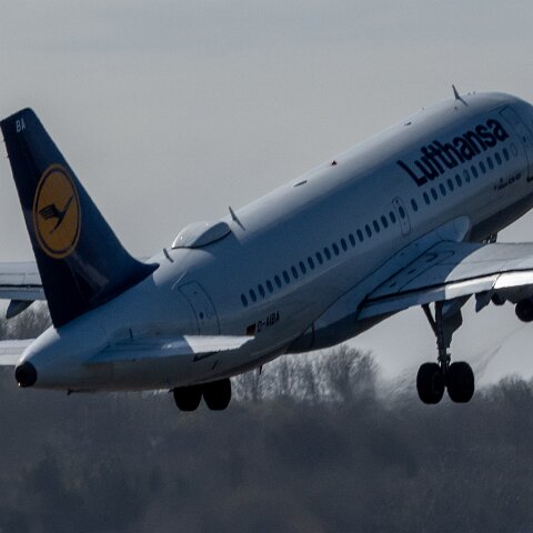 Lufthansa-D-AIBA-2026-03-30-7