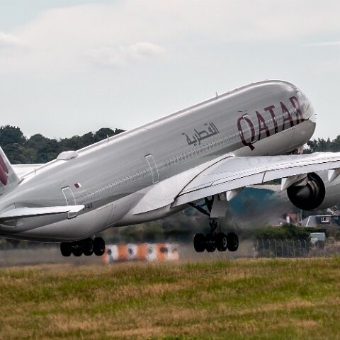 Qatar-Airways-A7-ALK-2022-08-08-1
