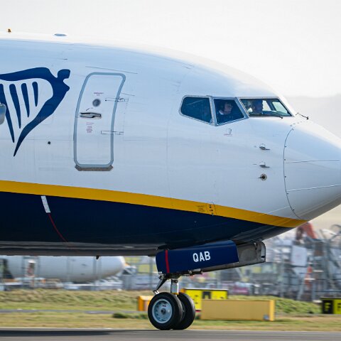 Ryanair-9H-QAB-2026-02-23-2
