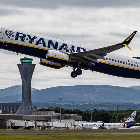 Ryanair-9H-QBS-2026-06-15-3