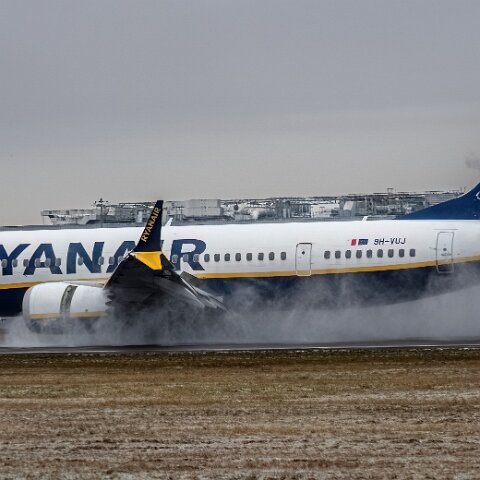 Ryanair-9H-VUJ-2026-01-09-10