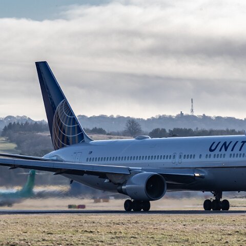United-Airlines-N643UA-2020-03-20-9