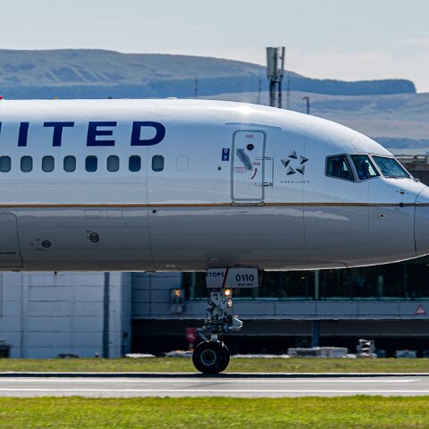 United-Airlines-N13110-2026-07-19-2