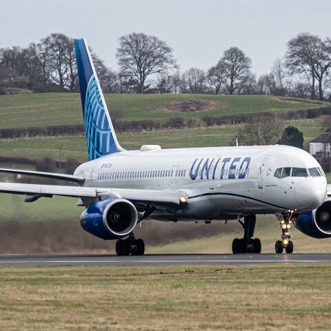 United-Airlines-N67134-2026-03-16-1