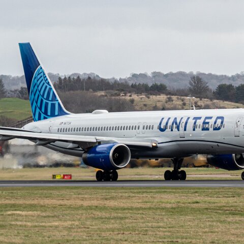 United-Airlines-N67134-2026-03-16-2
