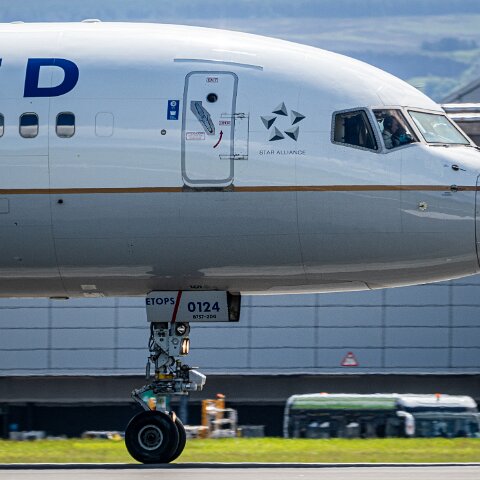 United-Airlines-N29124-2026-06-08-4