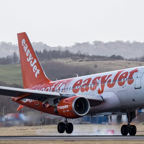 easyJet-G-EJAR-2017-03-13-5