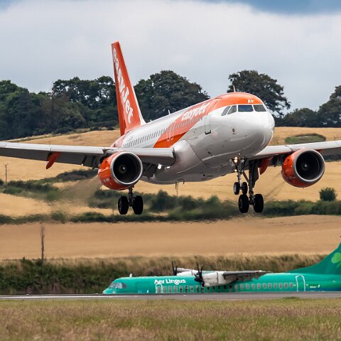 easyJet-G-EZAF-2019-08-05-1