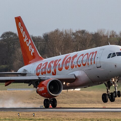 easyJet-G-EZAG-2019-01-07-2