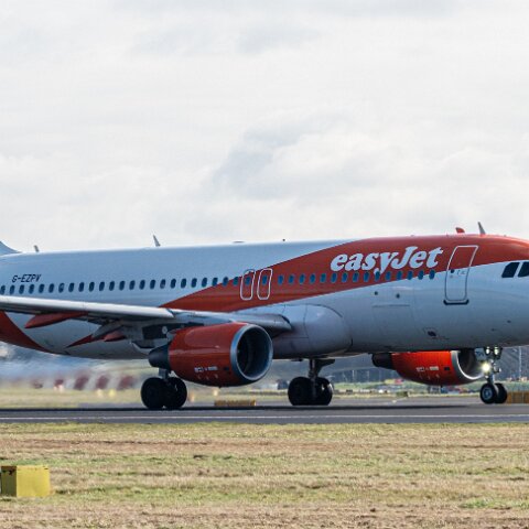 easy-Jet-G-EZPV-2026-03-06-2