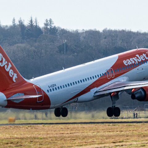 easy-Jet-G-EZPV-2026-03-06-4