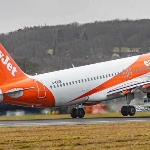 easyJet-G-EZOH-2026-02-23-4