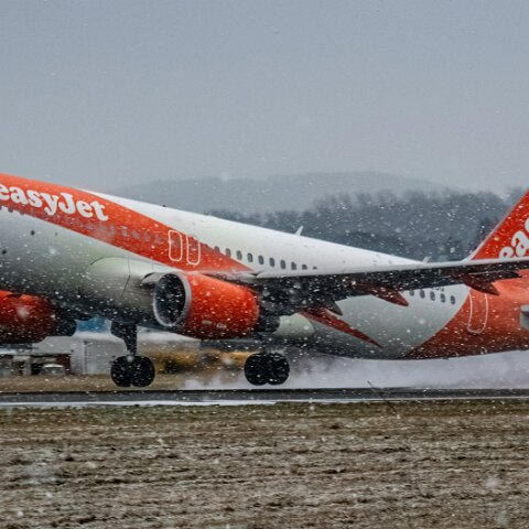 easyJet-G-EZUO-2026-01-09-4