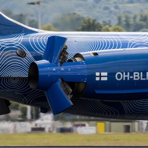 Blue-1-OH-BLM-Boeing-717-5