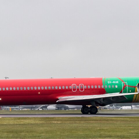 Danish-Air-Transport-OY-RUE-2017-05-13