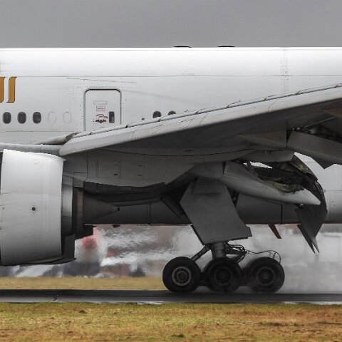 Emirates-A6-EBE-2020-02-24-1