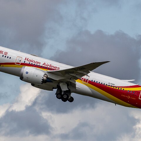 Hainan-Airlines-B-206R-2019-07-18